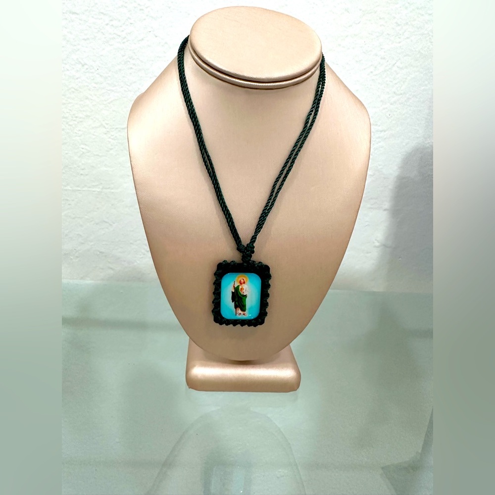 Hand crafted beautiful San Judas adjustable green thread necklace